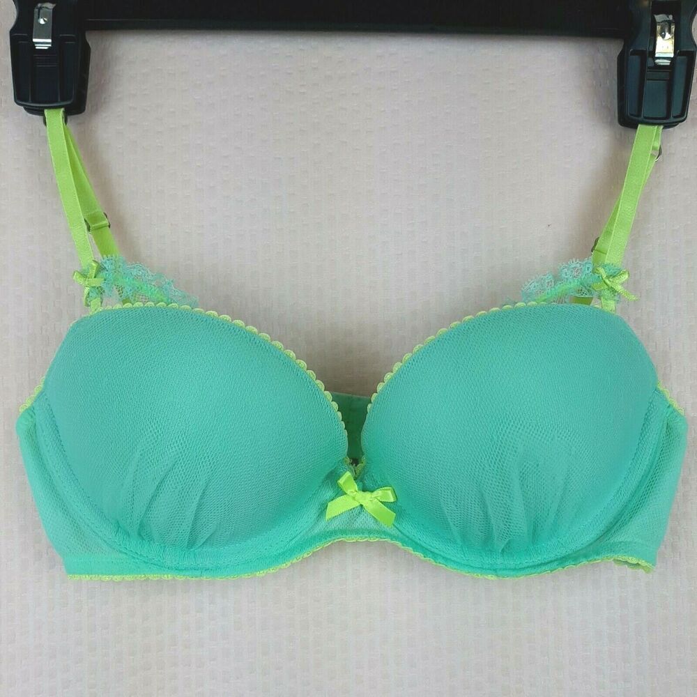 Victorias Secret Half Cup Bra Push Up Wired Size 32C